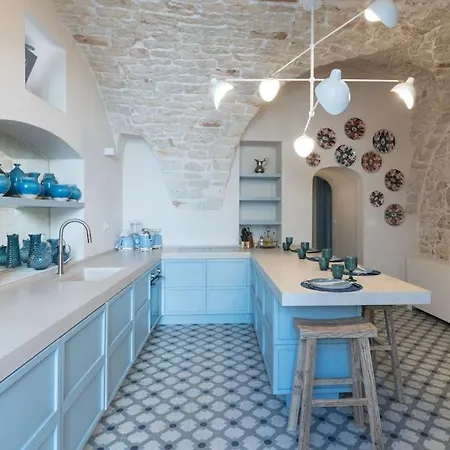 Dimora Cocchi By Raro Holiday home *