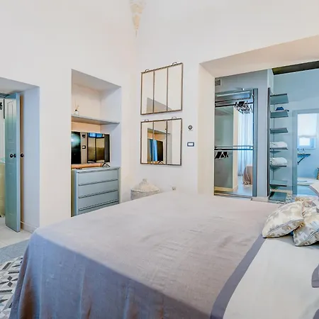 Dimora Cocchi By Raro Holiday home *