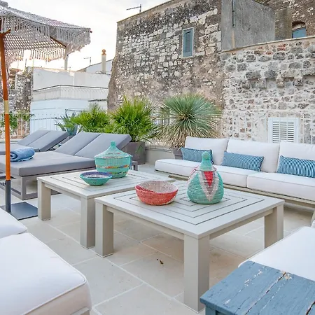 Holiday home Dimora Cocchi By Raro *